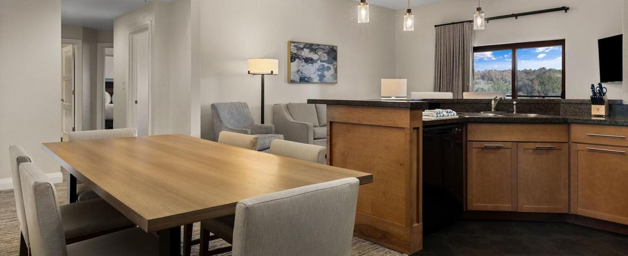 Great Smokies Lodge Sevierville By Hellovacay Экстерьер фото