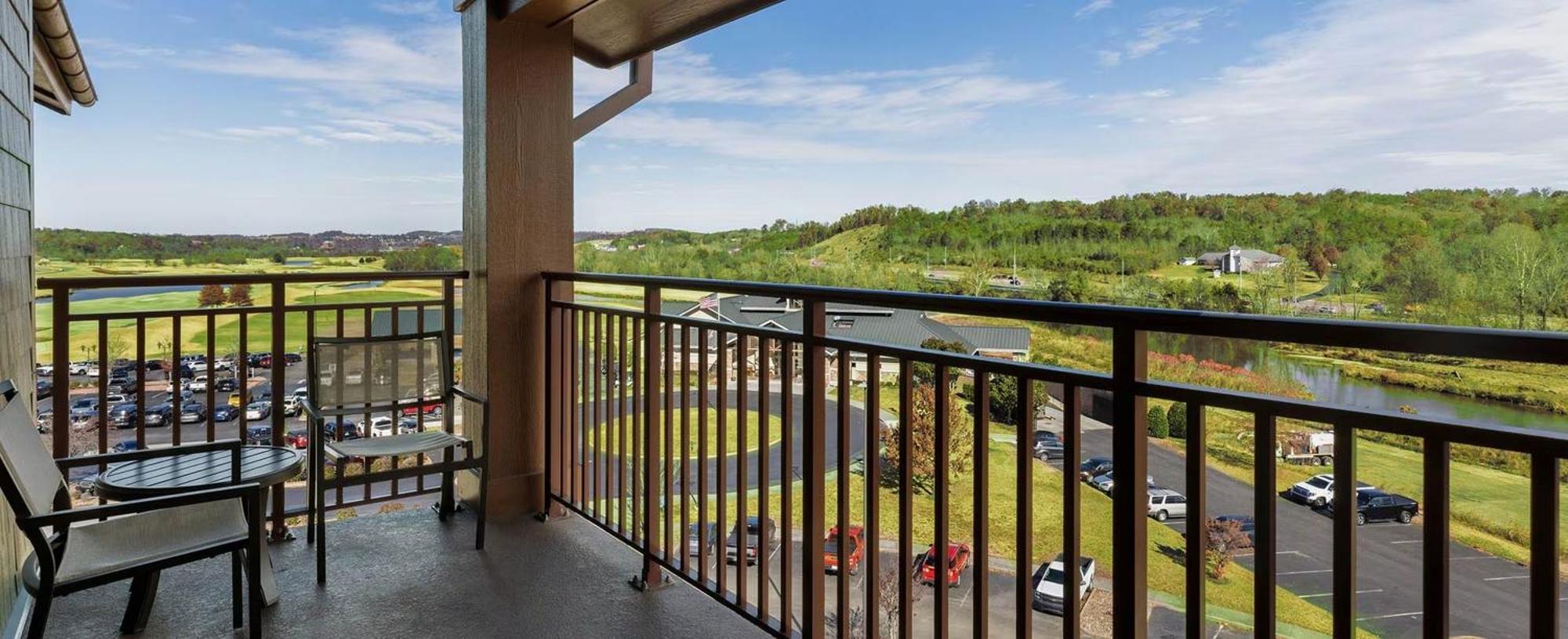 Great Smokies Lodge Sevierville By Hellovacay Экстерьер фото