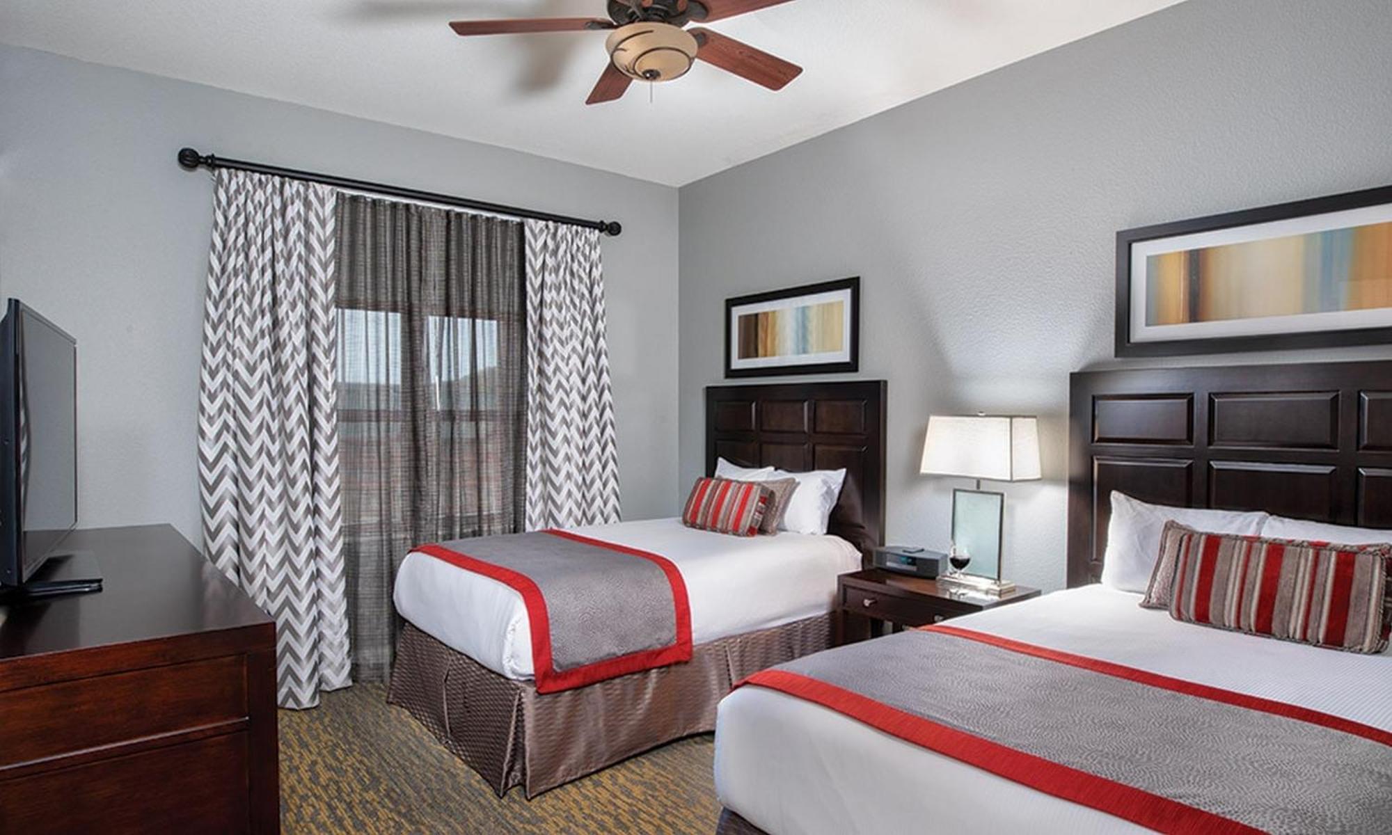 Great Smokies Lodge Sevierville By Hellovacay Экстерьер фото